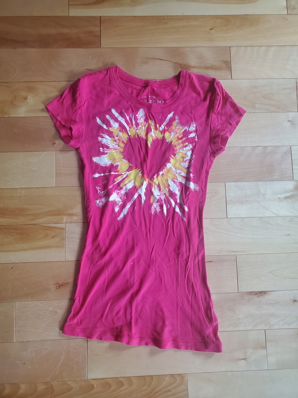 Arizona Jean Company Pink Heart Graphic Tee